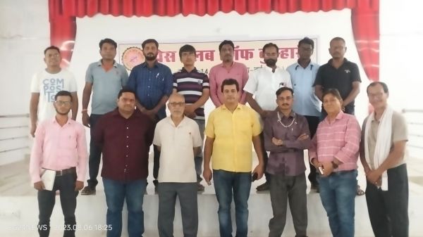 मीडिया कर्मी सुरक्षा कानून में पुर्नविचार आवश्यक  कुम्हारी प्रेस क्लब में पत्रकारों की बैठक संपन्न  दुर्ग भिलाई के पत्रकारों ने भी पत्रकार हितों के लिए सिविक सेंटर में किया विचार विमर्श